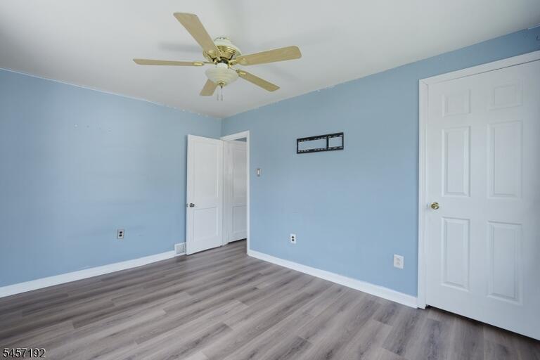 Property listing MLS 4050005 photo 16