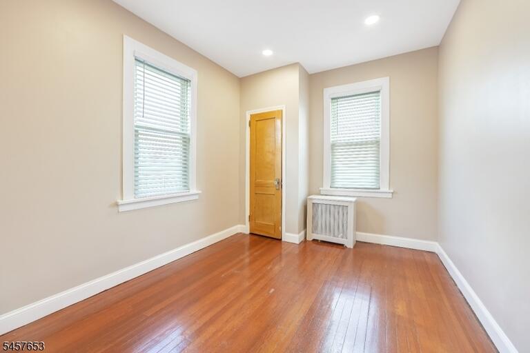 Property listing MLS 4050020 photo 10