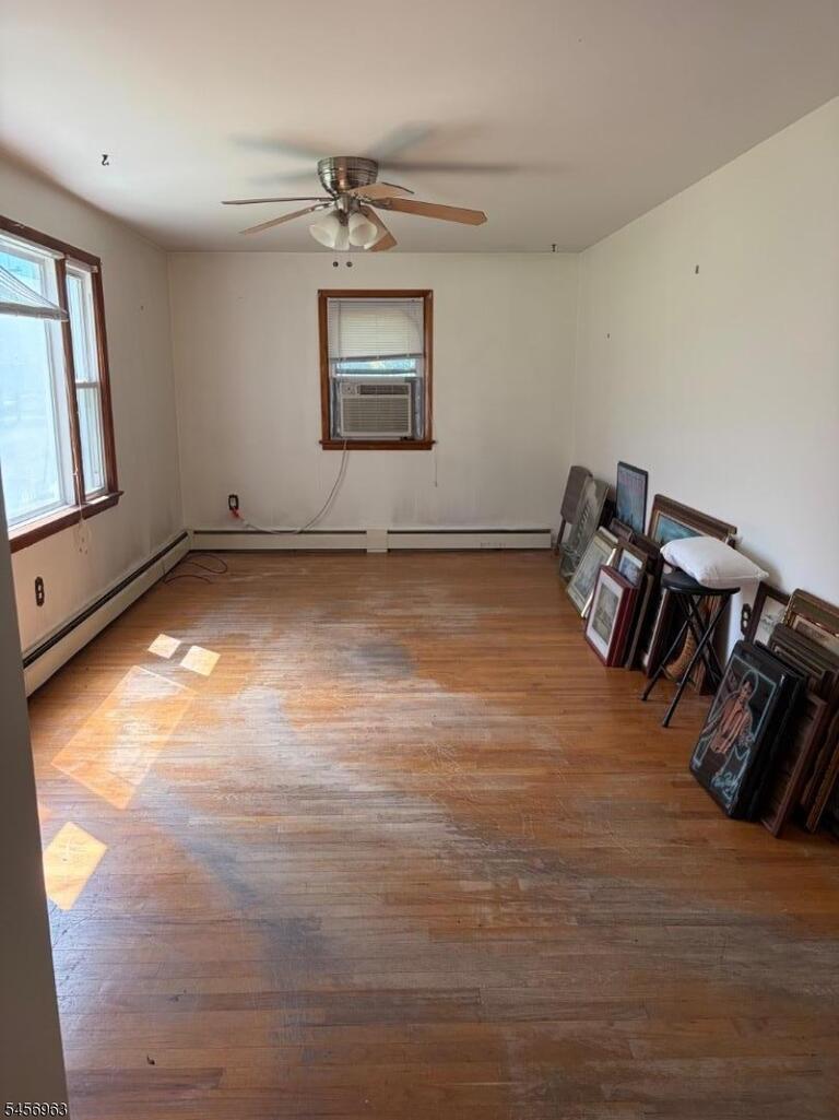 Property listing MLS 4050023 photo 12