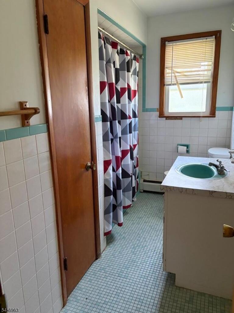 Property listing MLS 4050023 photo 7