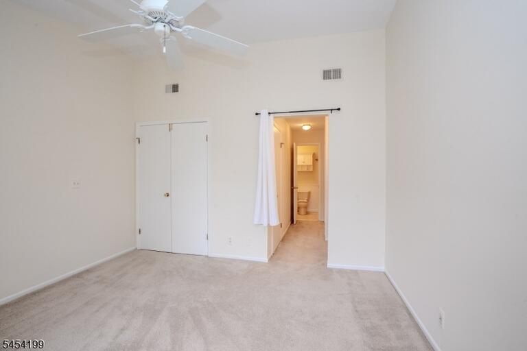Property listing MLS 4050047 photo 18