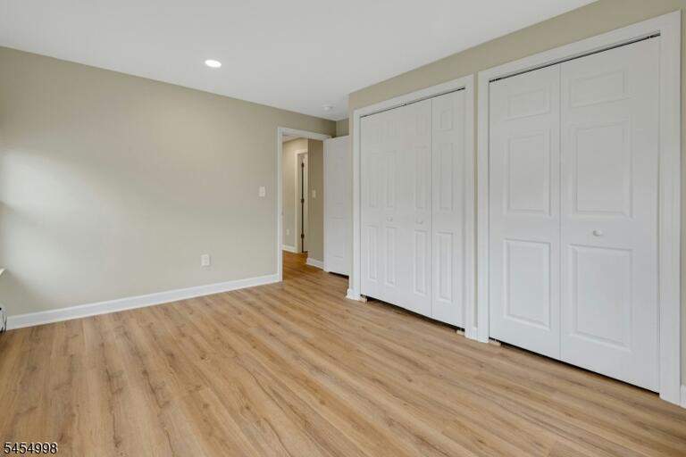 Property listing MLS 4050050 photo 12