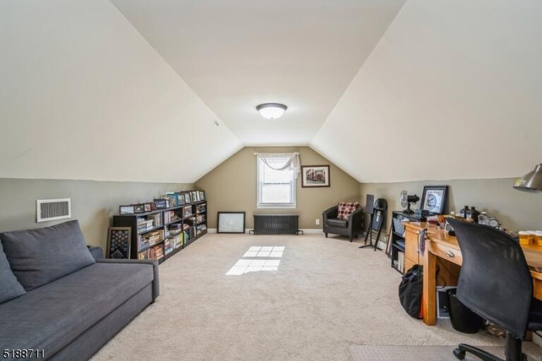 Property listing MLS 4050060 photo 20