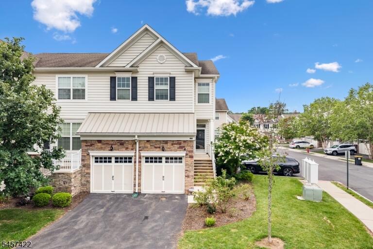 Property listing MLS 4050065 photo 1