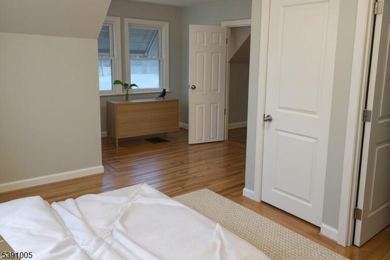 Property listing MLS 4050082 photo 14