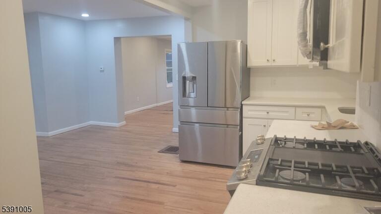 Property listing MLS 4050082 photo 9