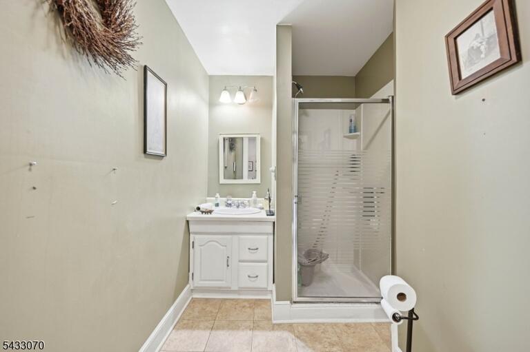 Property listing MLS 4050108 photo 11
