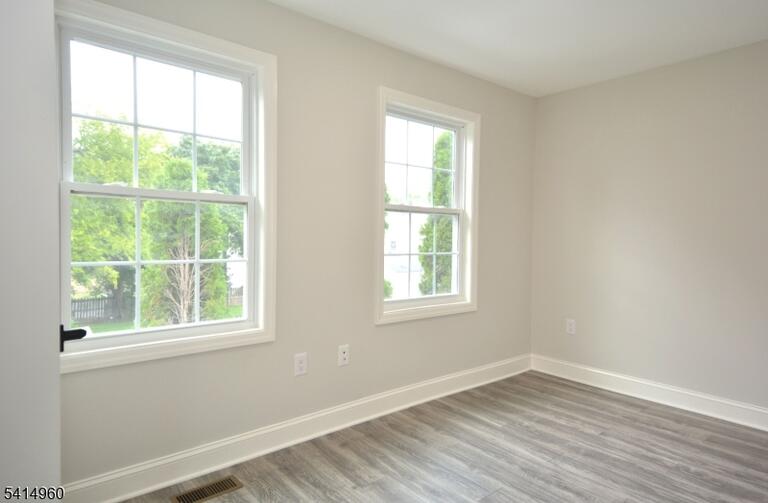 Property listing MLS 4050128 photo 12