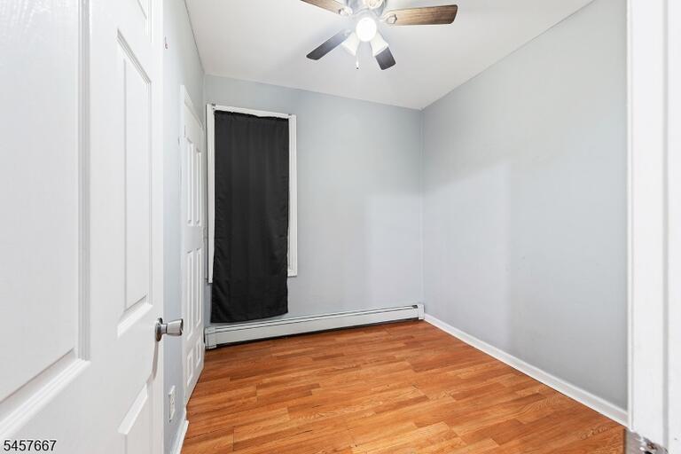Property listing MLS 4050141 photo 7