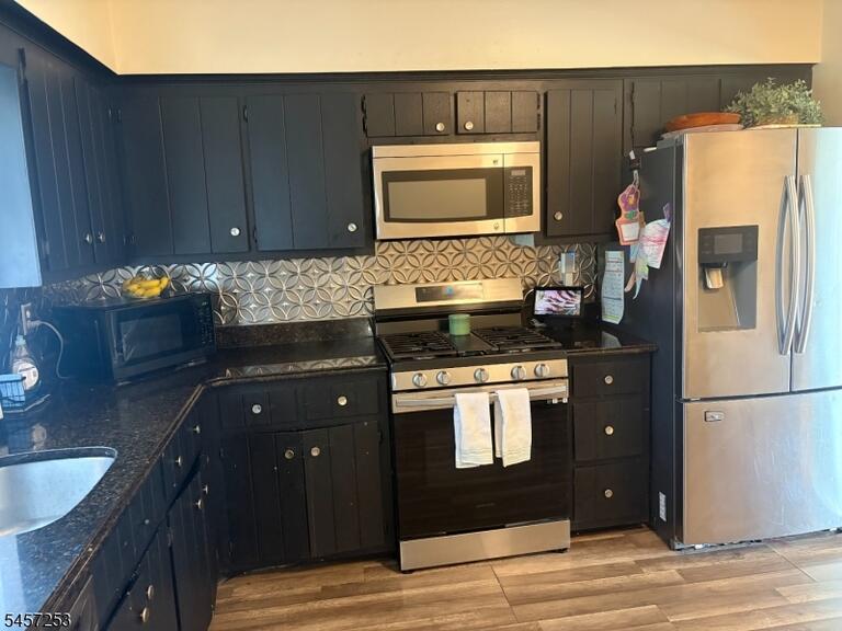 Property listing MLS 4050150 photo 4