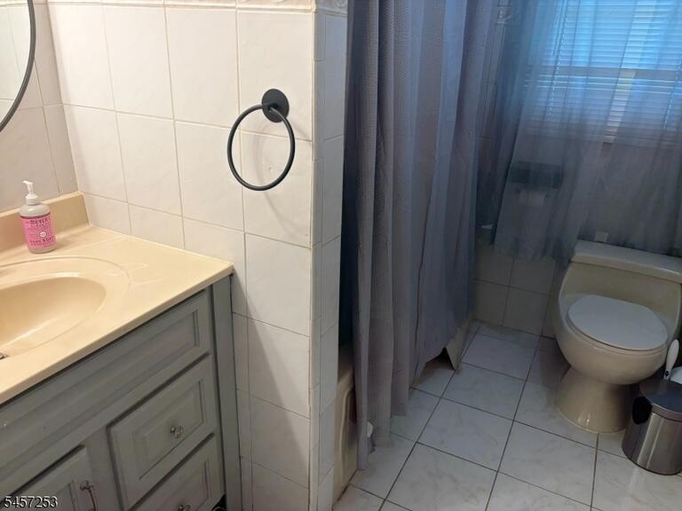 Property listing MLS 4050150 photo 6