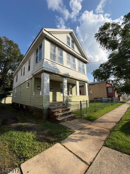 Property listing MLS 4050157 photo 1