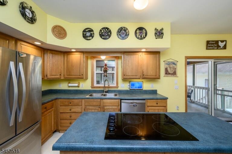 Property listing MLS 4050158 photo 12