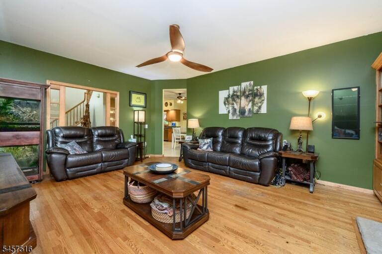Property listing MLS 4050158 photo 14