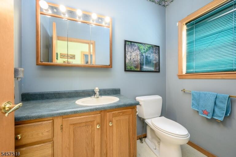 Property listing MLS 4050158 photo 15