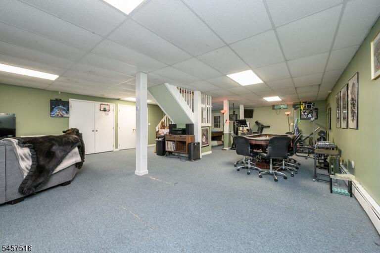 Property listing MLS 4050158 photo 32
