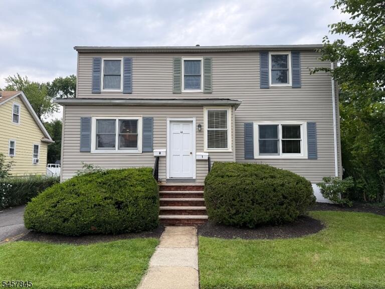 Property listing MLS 4050159 photo 1