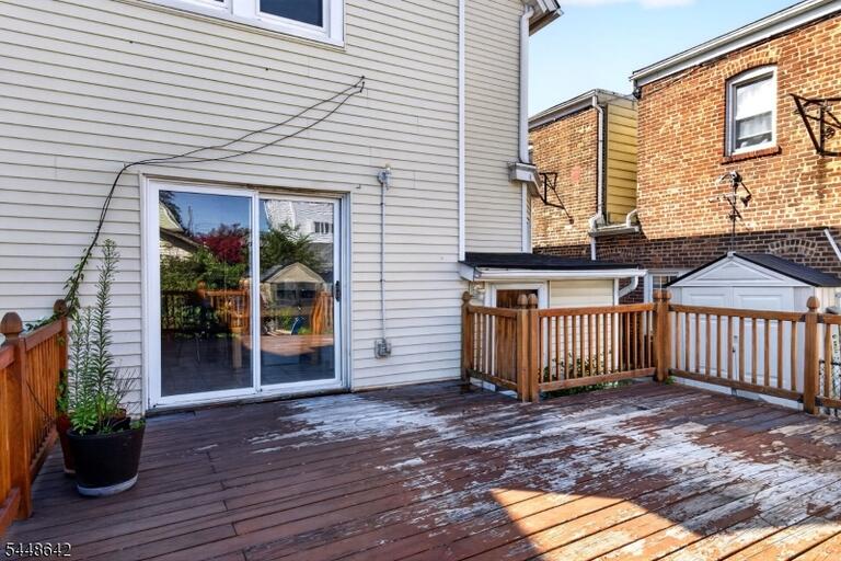Property listing MLS 4050164 photo 12