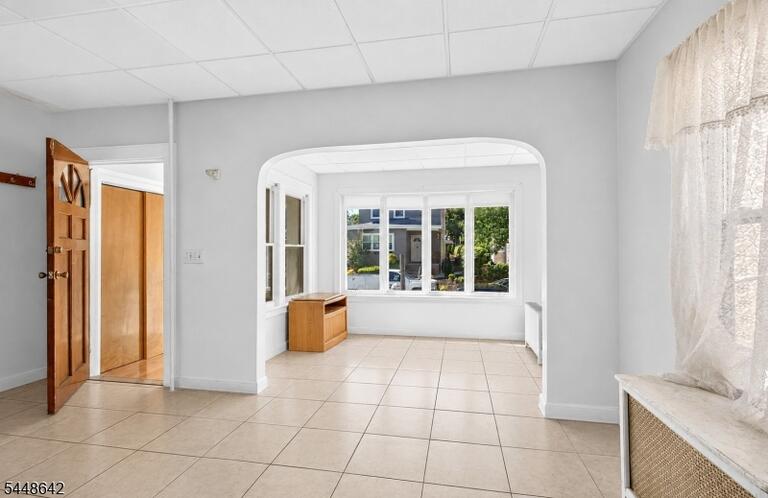 Property listing MLS 4050164 photo 9