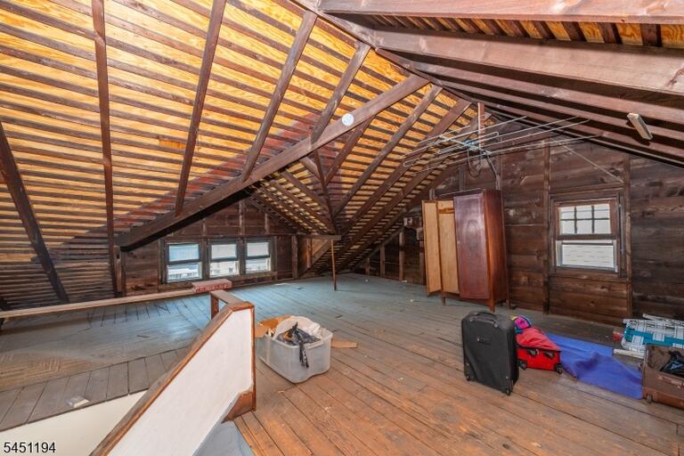 Property listing MLS 4050168 photo 25