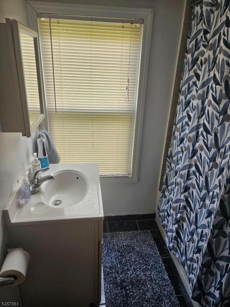 Property listing MLS 4050184 photo 10