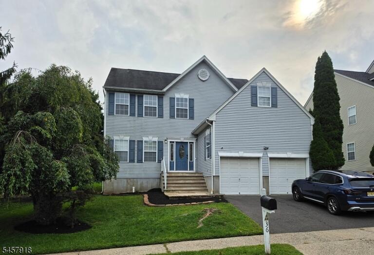 Property listing MLS 4050218 photo 1