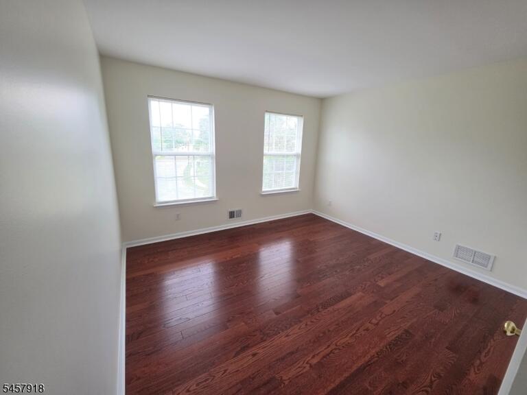 Property listing MLS 4050218 photo 23