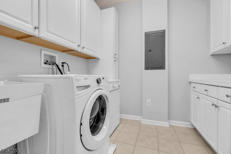 Property listing MLS 4050221 photo 24