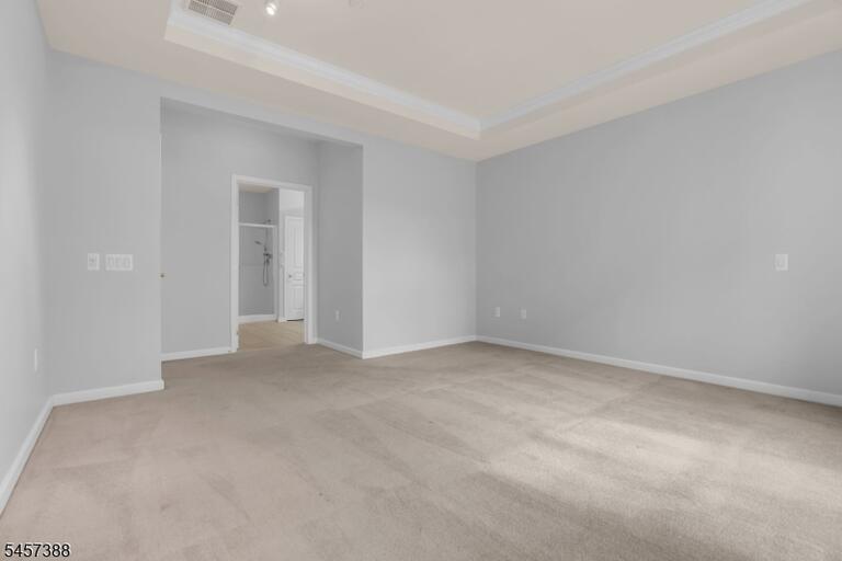 Property listing MLS 4050221 photo 34