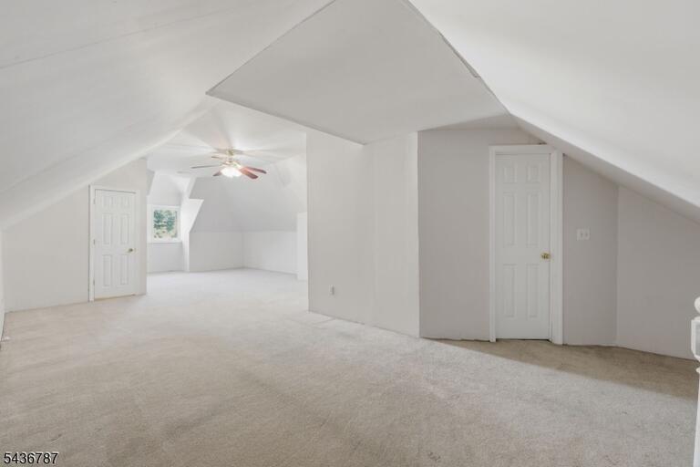 Property listing MLS 4050222 photo 18