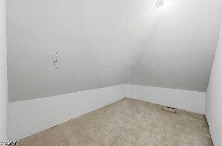Property listing MLS 4050222 photo 21