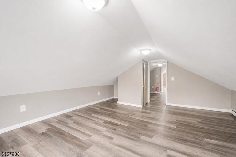 Property listing MLS 4050232 photo 24