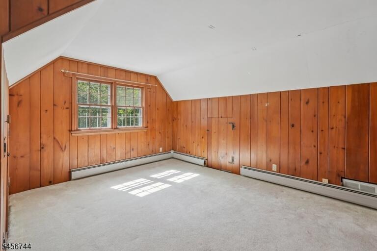 Property listing MLS 4050257 photo 17