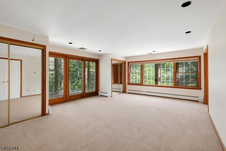 Property listing MLS 4050257 photo 25