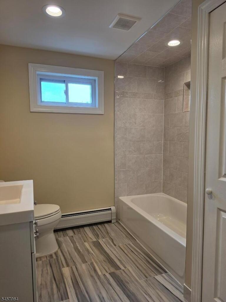 Property listing MLS 4050274 photo 5