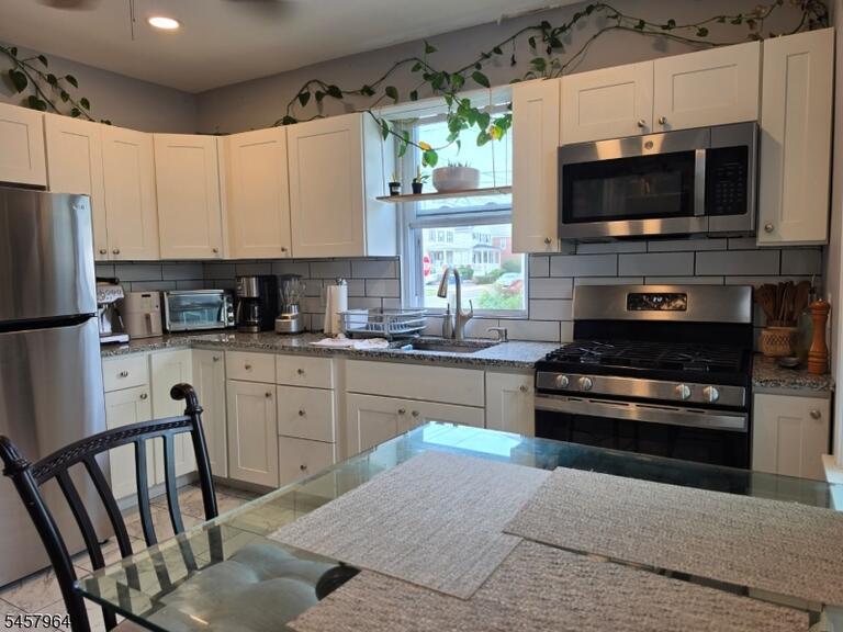 Property listing MLS 4050274 photo 7