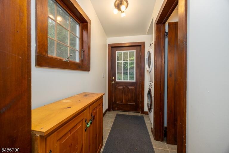 Property listing MLS 4050278 photo 18