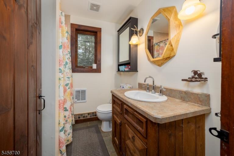 Property listing MLS 4050278 photo 7