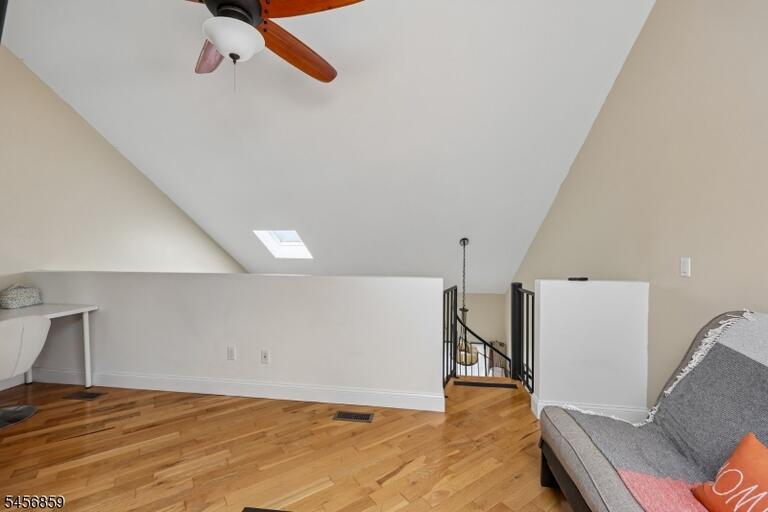 Property listing MLS 4050287 photo 24