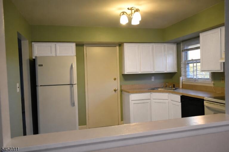 Property listing MLS 4050297 photo 9