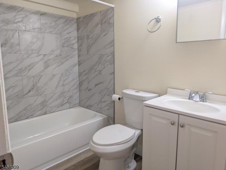 Property listing MLS 4050300 photo 11