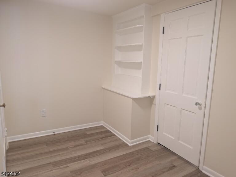 Property listing MLS 4050300 photo 9