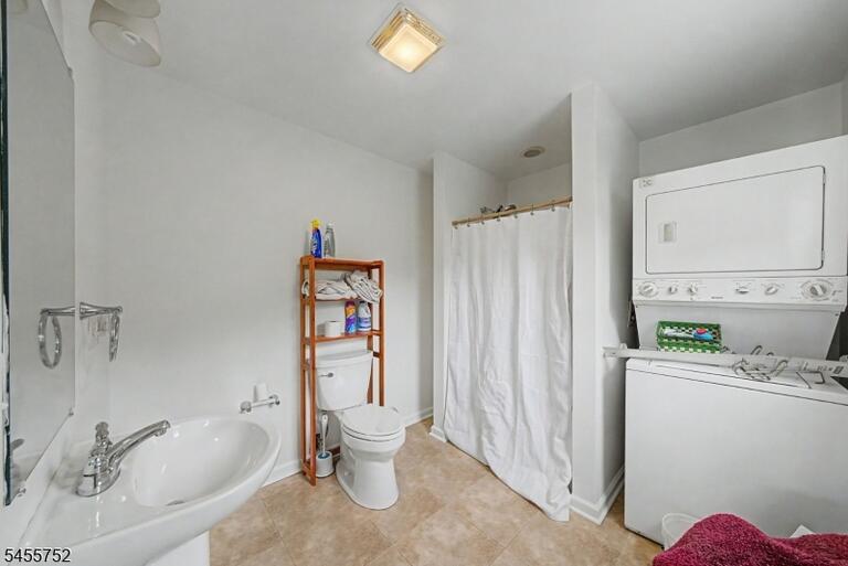 Property listing MLS 4050301 photo 16