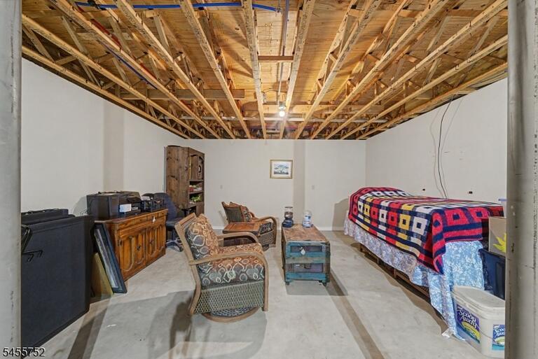Property listing MLS 4050301 photo 20