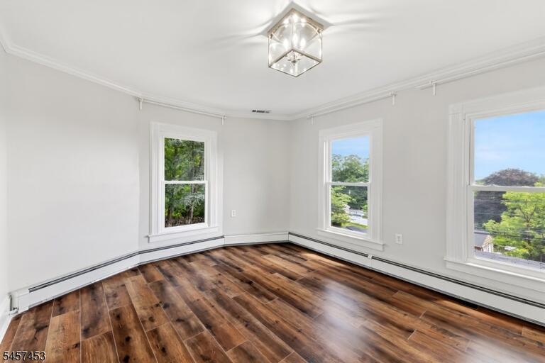 Property listing MLS 4050304 photo 23