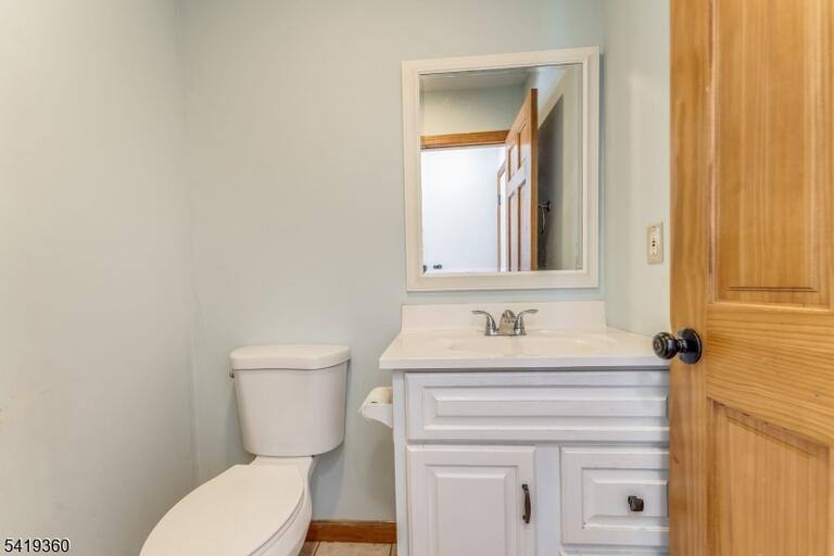 Property listing MLS 4050364 photo 17