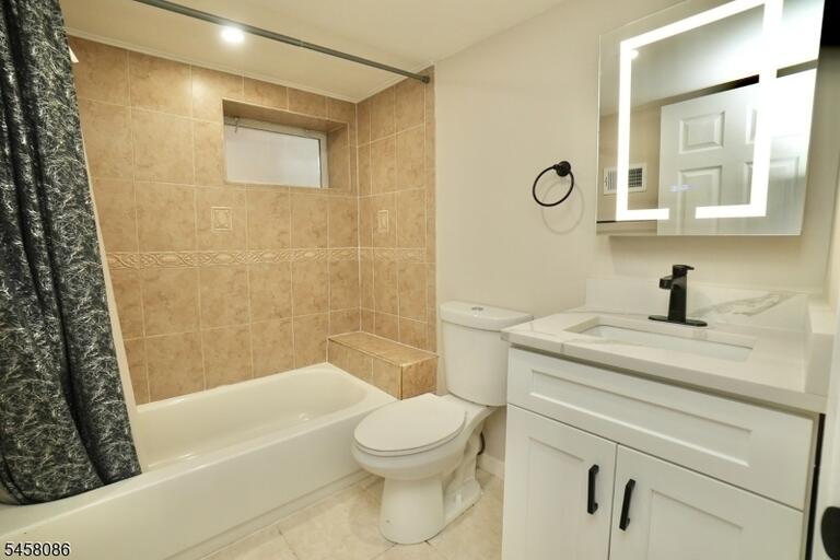 Property listing MLS 4050371 photo 23