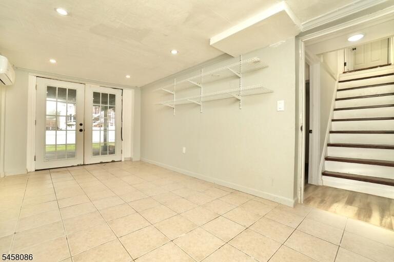 Property listing MLS 4050371 photo 29