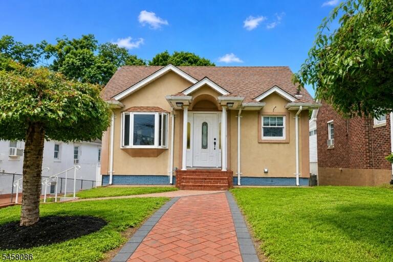 Property listing MLS 4050371 photo 33