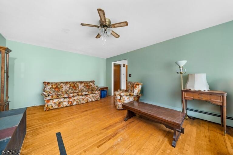 Property listing MLS 4050375 photo 10